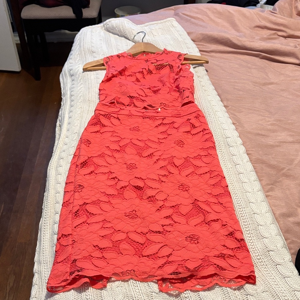 bebe Vibrant Coral Lace Midi Dress